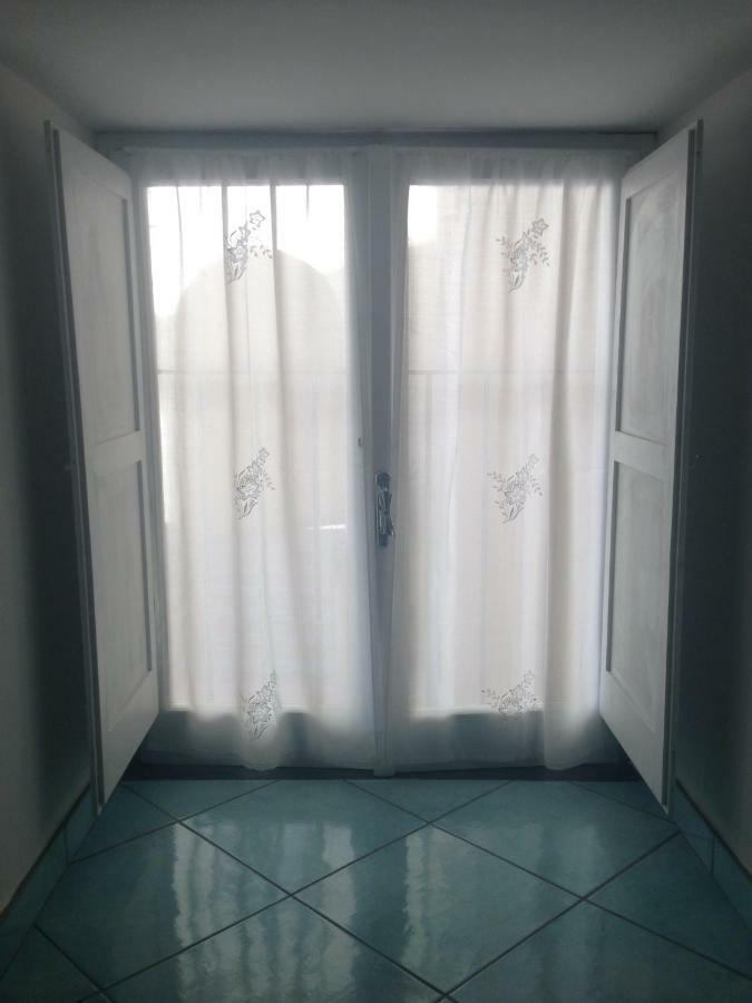 B&B La Grotta Marina Віко-Екуенсе Екстер'єр фото